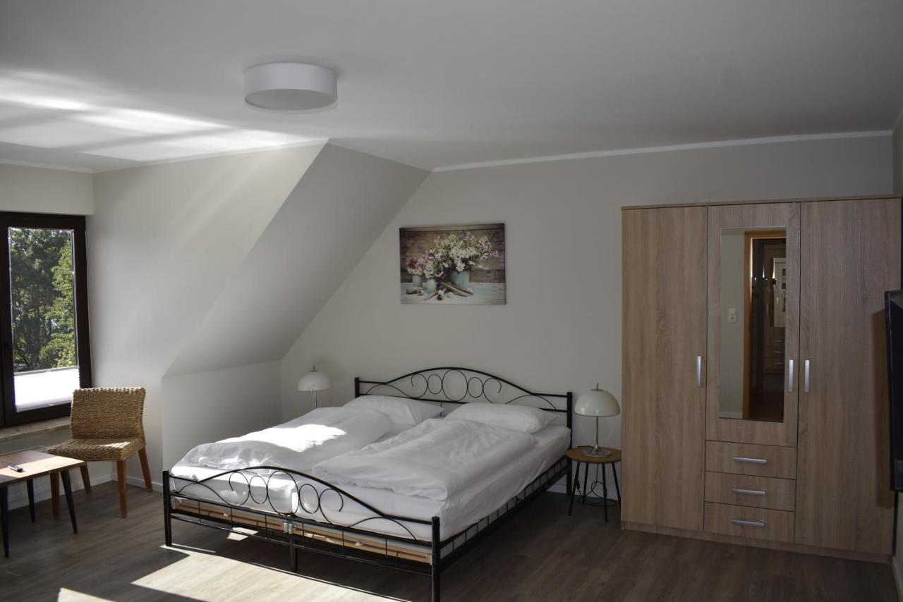 Pension zur Schleuse am Elbe Lübeck - Kanal in Witzeeze Exterior foto
